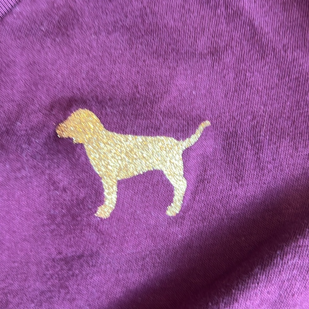🎉 EUC VS PINK 🌟 BLING Perfect V Neck Shirt SEQUINS DOG Silver Gold Burgundy M - Picture 5 of 6